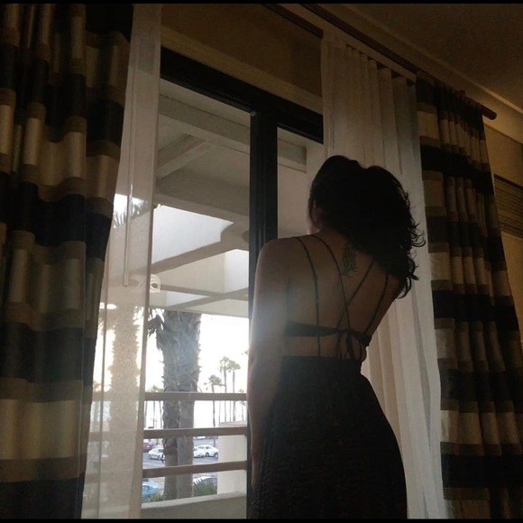 Ecoté Maxi Dress - Picture 4 of 4